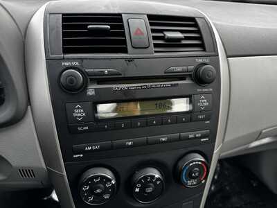 2009 Toyota Corolla, $7991. Photo 3