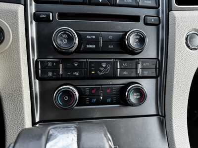 2010 Ford Taurus, $5500. Photo 10