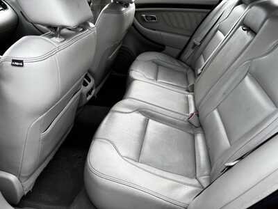 2010 Ford Taurus, $5500. Photo 5