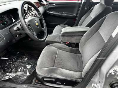 2006 Chevrolet Impala, $5990. Photo 4