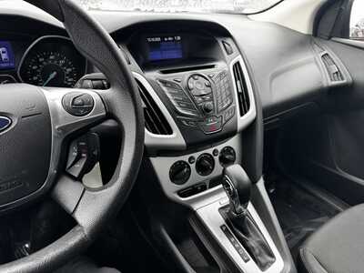2013 Ford Focus, $4999. Photo 11