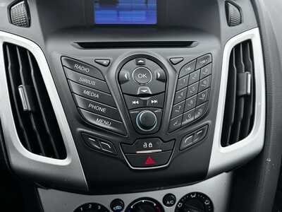 2014 Ford Focus, $7967. Photo 9