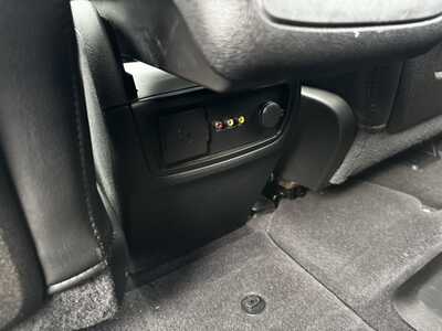 2010 Chevrolet Traverse, $5991. Photo 11