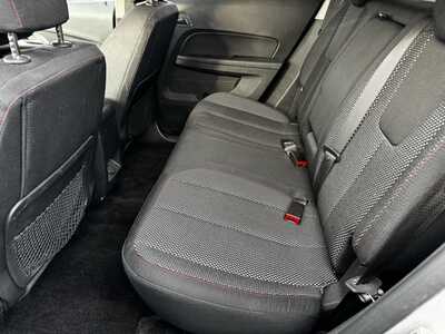 2016 Chevrolet Equinox, $5990. Photo 6