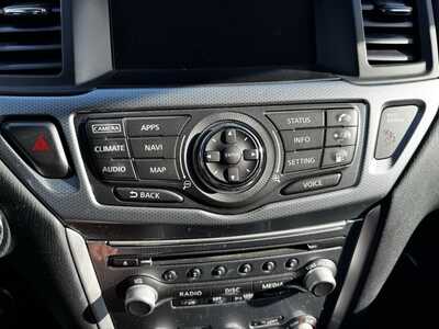 2018 Nissan Pathfinder, $8990. Photo 10