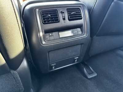 2014 Nissan Pathfinder, $5290. Photo 8