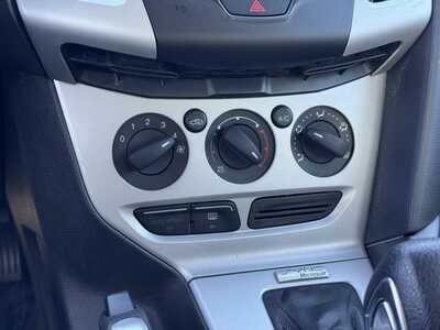 2014 Ford Focus, $5990. Photo 11