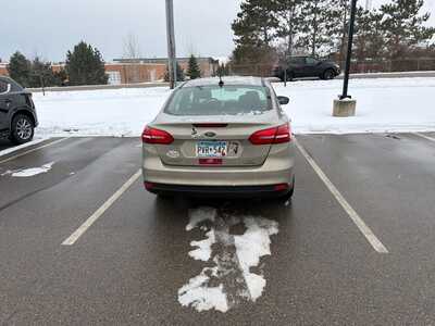 2015 Ford Focus, $5899. Photo 3