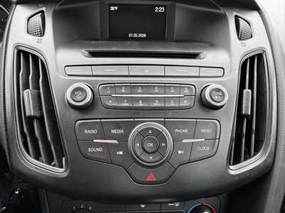 2015 Ford Focus, $5390. Photo 9