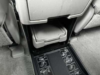 2010 Toyota Highlander, $6991. Photo 10