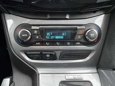2012 Ford Focus, $4990. Photo 10