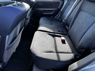 2005 Honda CR-V, $7000. Photo 5