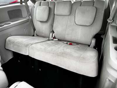 2012 Dodge Caravan, Grand, $6490. Photo 6