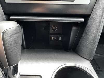 2013 Toyota Camry, $10967. Photo 9
