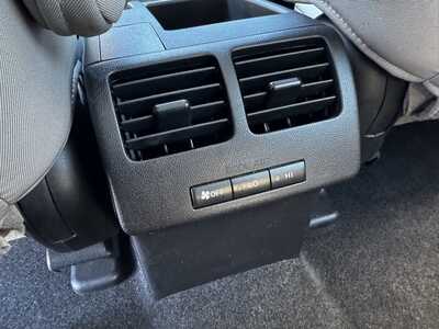 2014 Mazda Mazda5, $10499. Photo 7