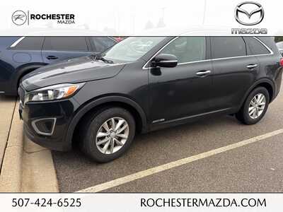 2016 Kia Sorento, $10499. Photo 1