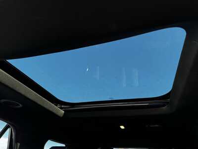 2018 Ford Explorer, $14368. Photo 8