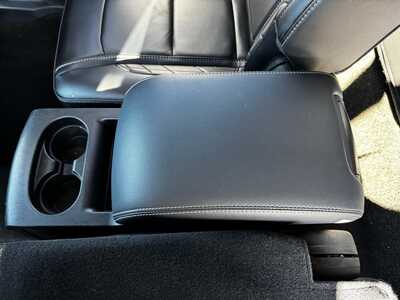 2018 Ford Explorer, $14368. Photo 9