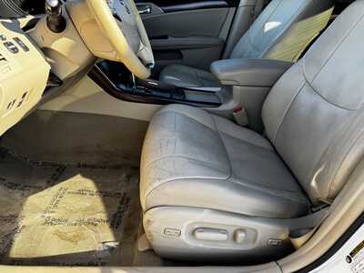 2011 Toyota Avalon, $9490. Photo 5