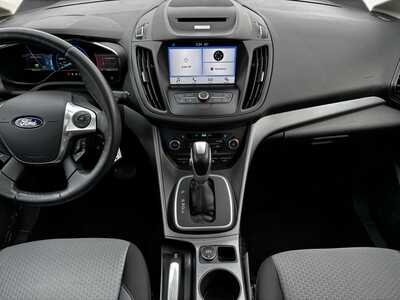 2017 Ford C-MAX, $10791. Photo 2