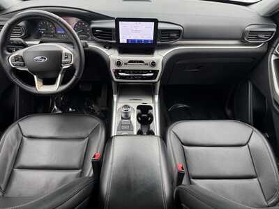 2020 Ford Explorer, $17899. Photo 7
