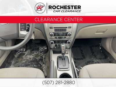 2010 Ford Fusion, $6590. Photo 2