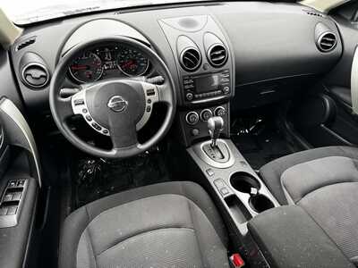 2013 Nissan Rogue, $7490. Photo 8