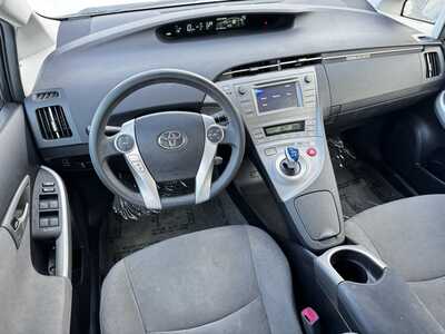 2012 Toyota Prius, $7690. Photo 6
