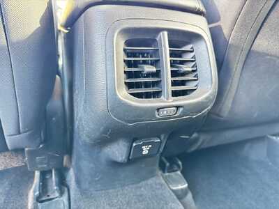 2015 Jeep Cherokee, $10990. Photo 7