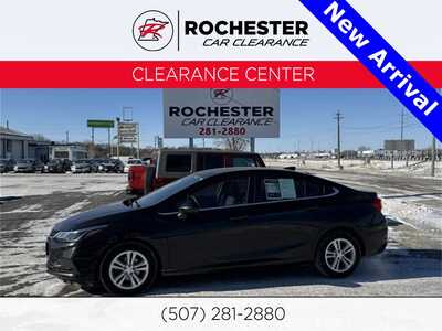 2017 Chevrolet Cruze, $4990. Photo 1