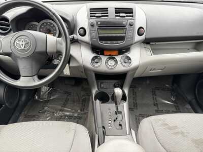 2007 Toyota RAV4, $7990. Photo 2