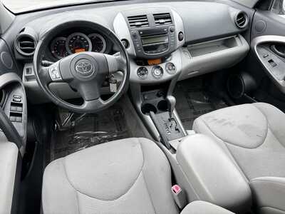 2007 Toyota RAV4, $7990. Photo 7