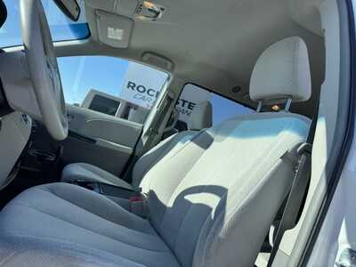 2013 Toyota Sienna, $6990. Photo 9
