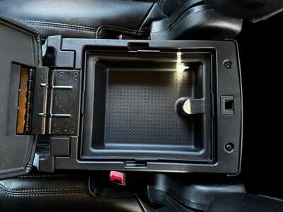 2016 Ford Explorer, $14967. Photo 7