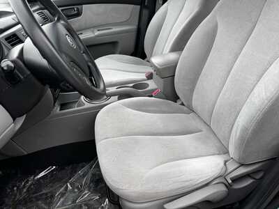 2010 Kia Optima, $5991. Photo 4