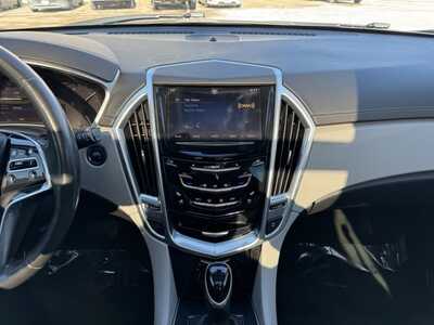 2014 Cadillac SRX, $10990. Photo 2