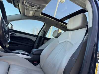 2014 Cadillac SRX, $10990. Photo 9