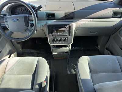 2004 Ford Freestar, $5491. Photo 9