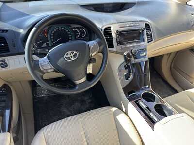 2011 Toyota Venza, $6991. Photo 7