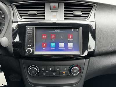 2019 Nissan Sentra, $7990. Photo 12