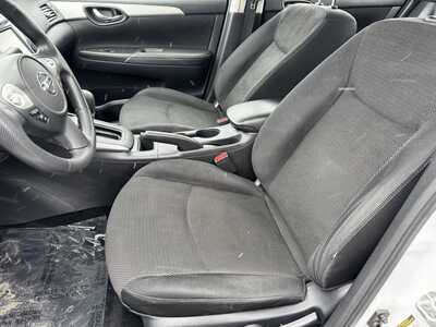 2019 Nissan Sentra, $7990. Photo 5