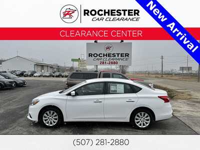 2019 Nissan Sentra, $7990. Photo 1