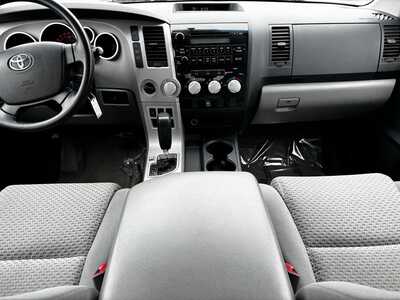 2009 Toyota Tundra, $13990. Photo 7