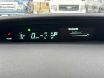 2015 Toyota Prius, $8490. Photo 10