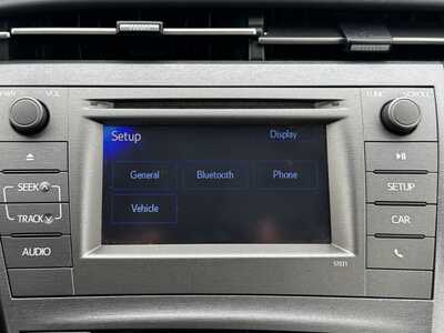 2015 Toyota Prius, $8490. Photo 11