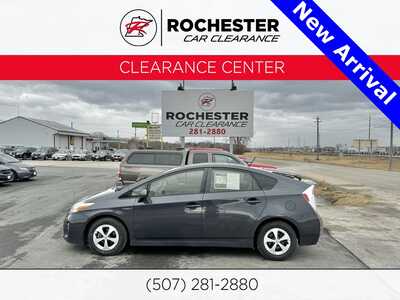 2015 Toyota Prius, $8490. Photo 1