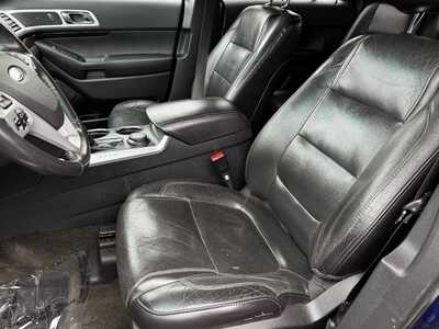 2013 Ford Explorer, $8990. Photo 5