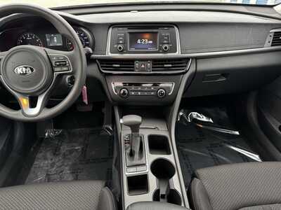 2016 Kia Optima, $11291. Photo 2