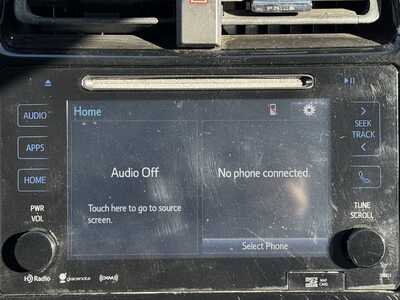 2016 Toyota Prius, $8990. Photo 3