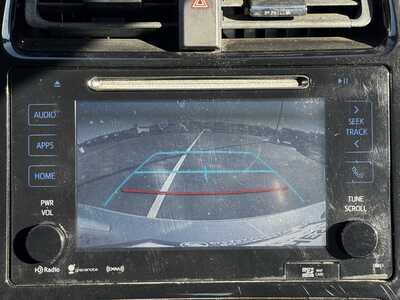 2016 Toyota Prius, $8990. Photo 4